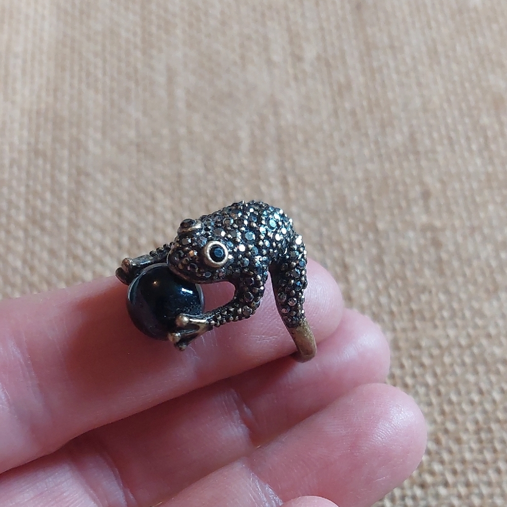 Frog Ring - image 1